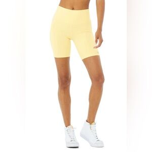 Alo Yoga- High-waist Airbrush Biker Shorts, size XXS, color - Buttercup
